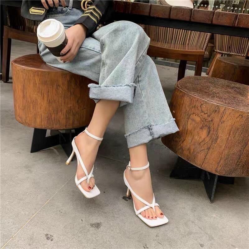 Sandal cao gót đế nhọn 7cm thoáng mát và thời trang