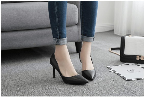 Phụ nữ có nên mang giày cao gót mũi nhọn 7cm không?